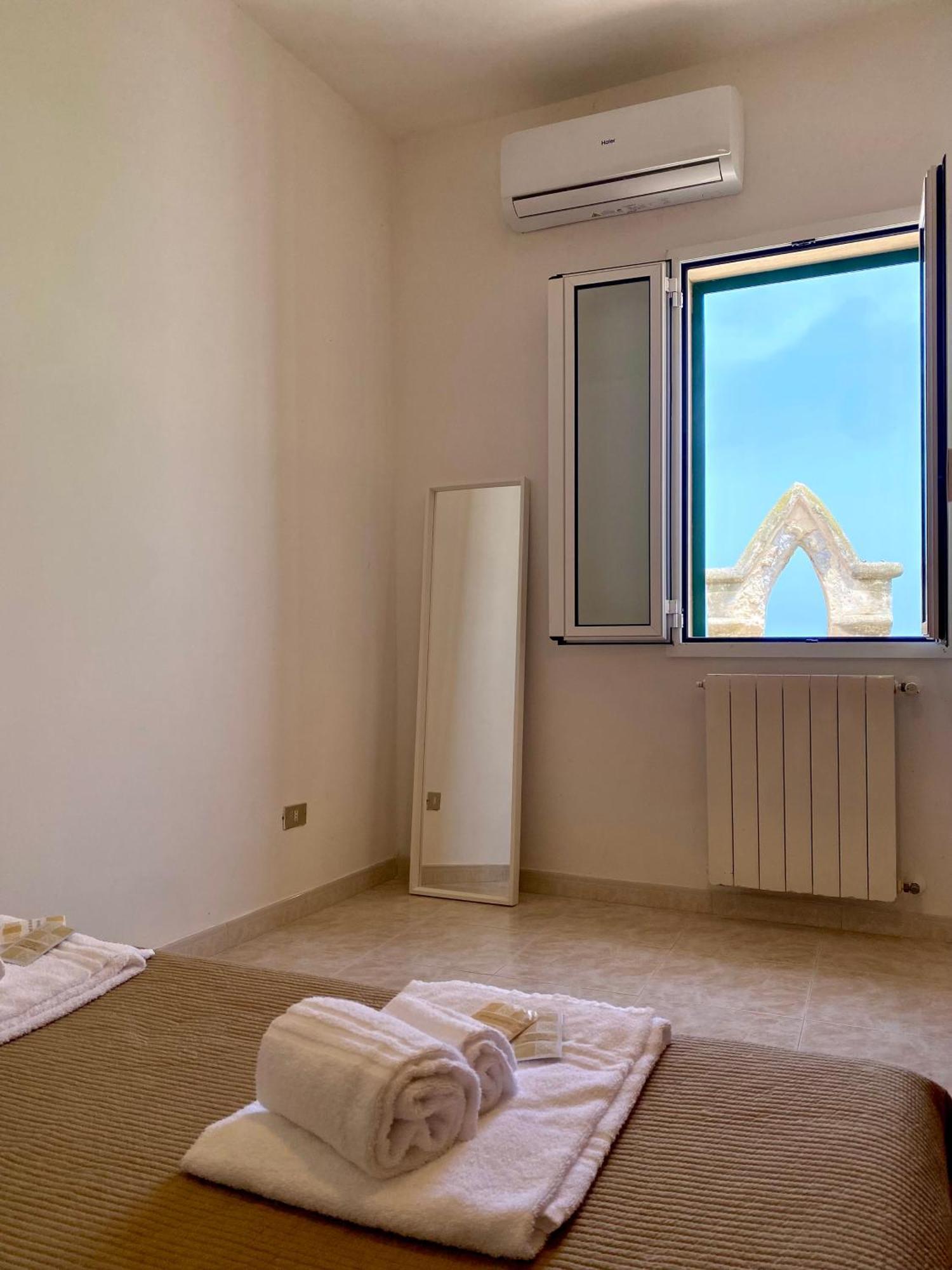 Dimora Santa Maria - Puglia Mia Apartments Monopoli Eksteriør billede